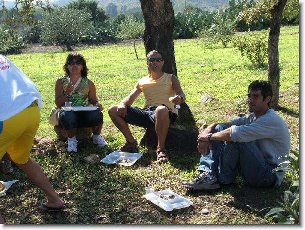 Clicca per scorrere le foto originali ingrandite