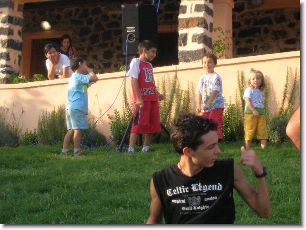 Clicca per scorrere le foto originali ingrandite