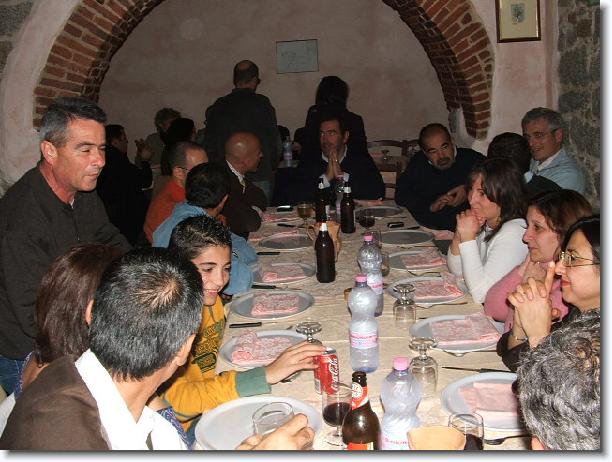 Clicca per scorrere le foto originali ingrandite
