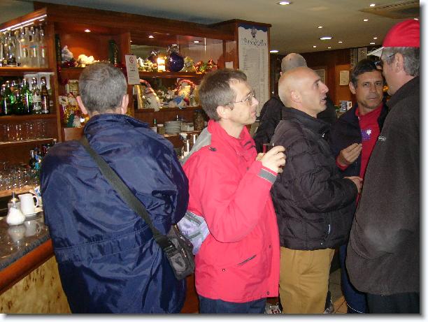 Clicca per scorrere le foto originali ingrandite