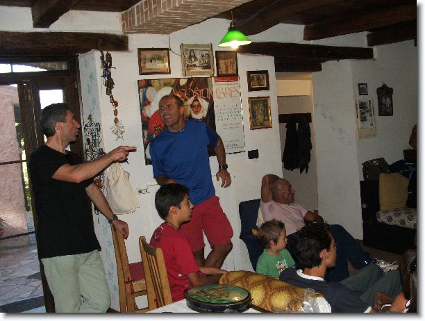 Clicca per scorrere le foto originali ingrandite
