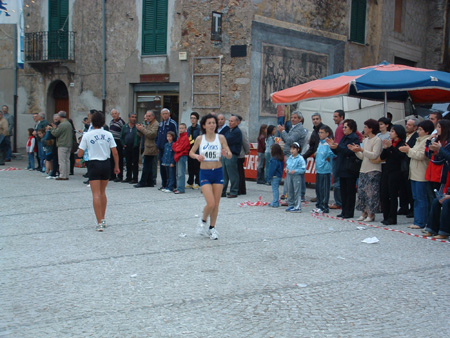 Fonni200410
